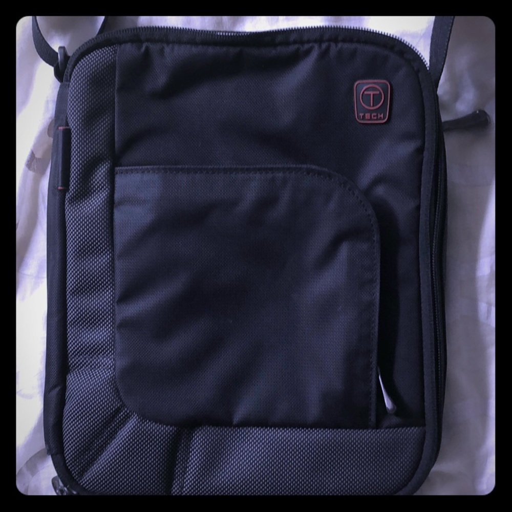 Tumi tech bag